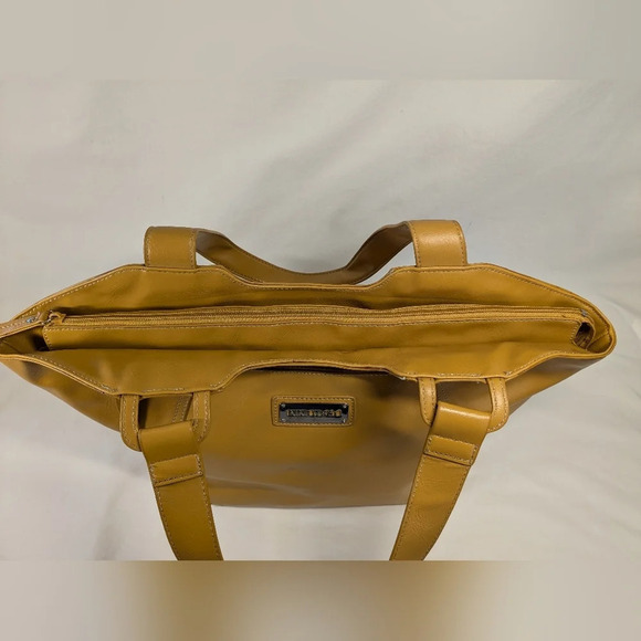 Nine West large Hobo Purse Mustard Yellow Faux leather - Picture 6 of 10